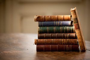 小説家になるには