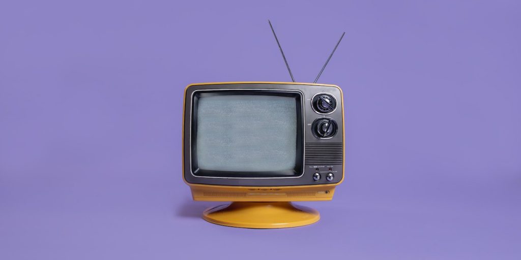 赤ちゃんにテレビ いつからどれくらい見せていいのかを確認 オーディションなび