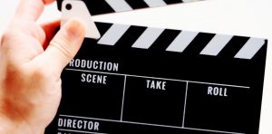 舞台のスタート