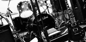 バンドのライブ