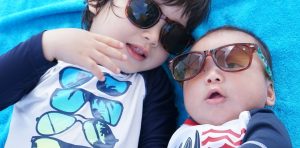 サングラスの兄弟