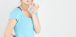 レッスンをする女性