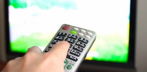 テレビをつける