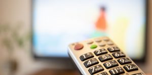 テレビとリモコン